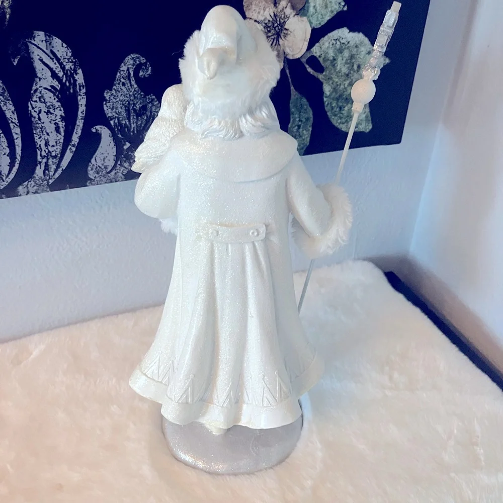 Santa - Picture 3 of 3